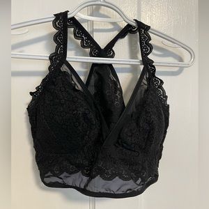 Aerie lace bralette. Lined with removable pads
